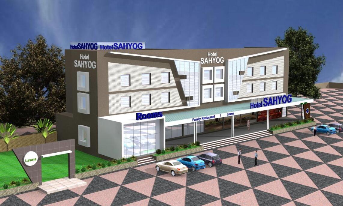 Hotel Sahyog & Rooms Surat Esterno foto